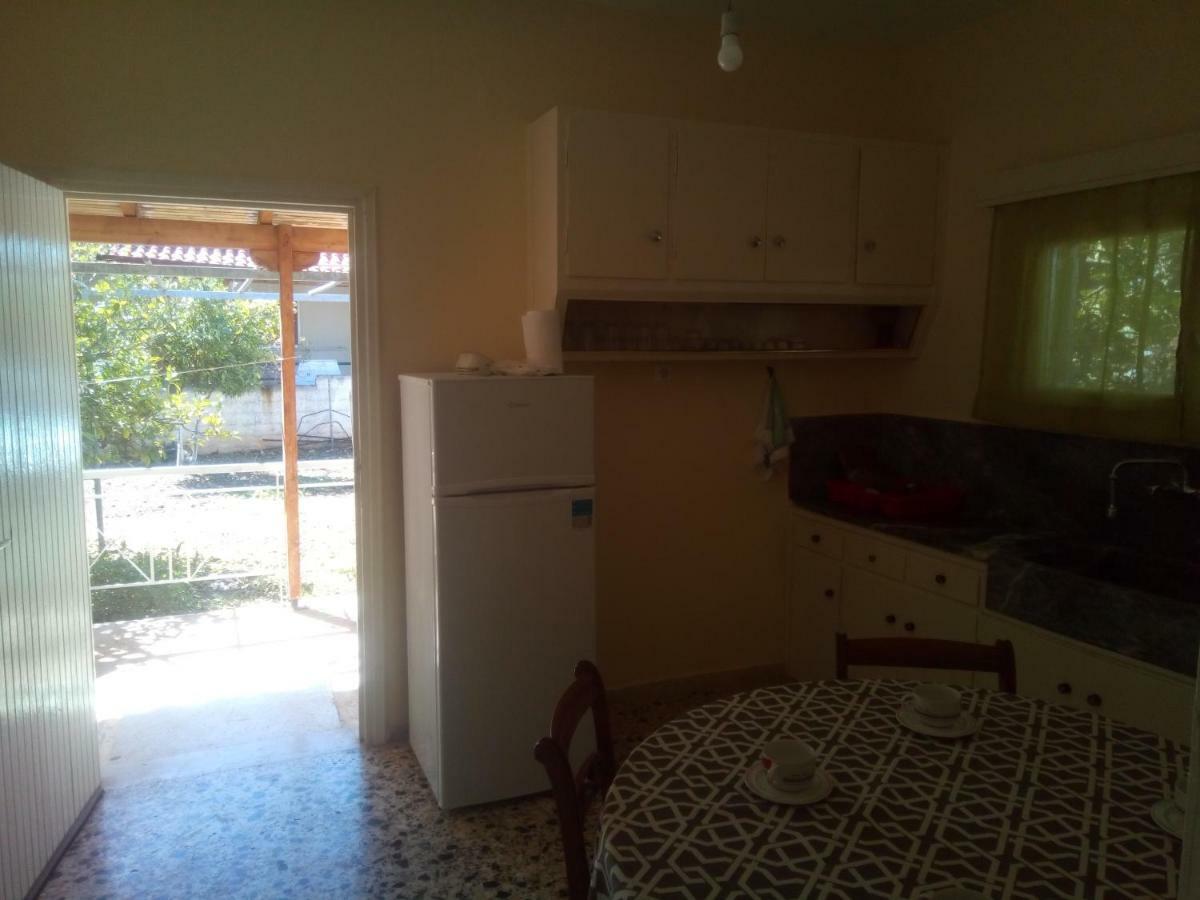 Vangelis House Near Athens Airport Artemida  Zewnętrze zdjęcie